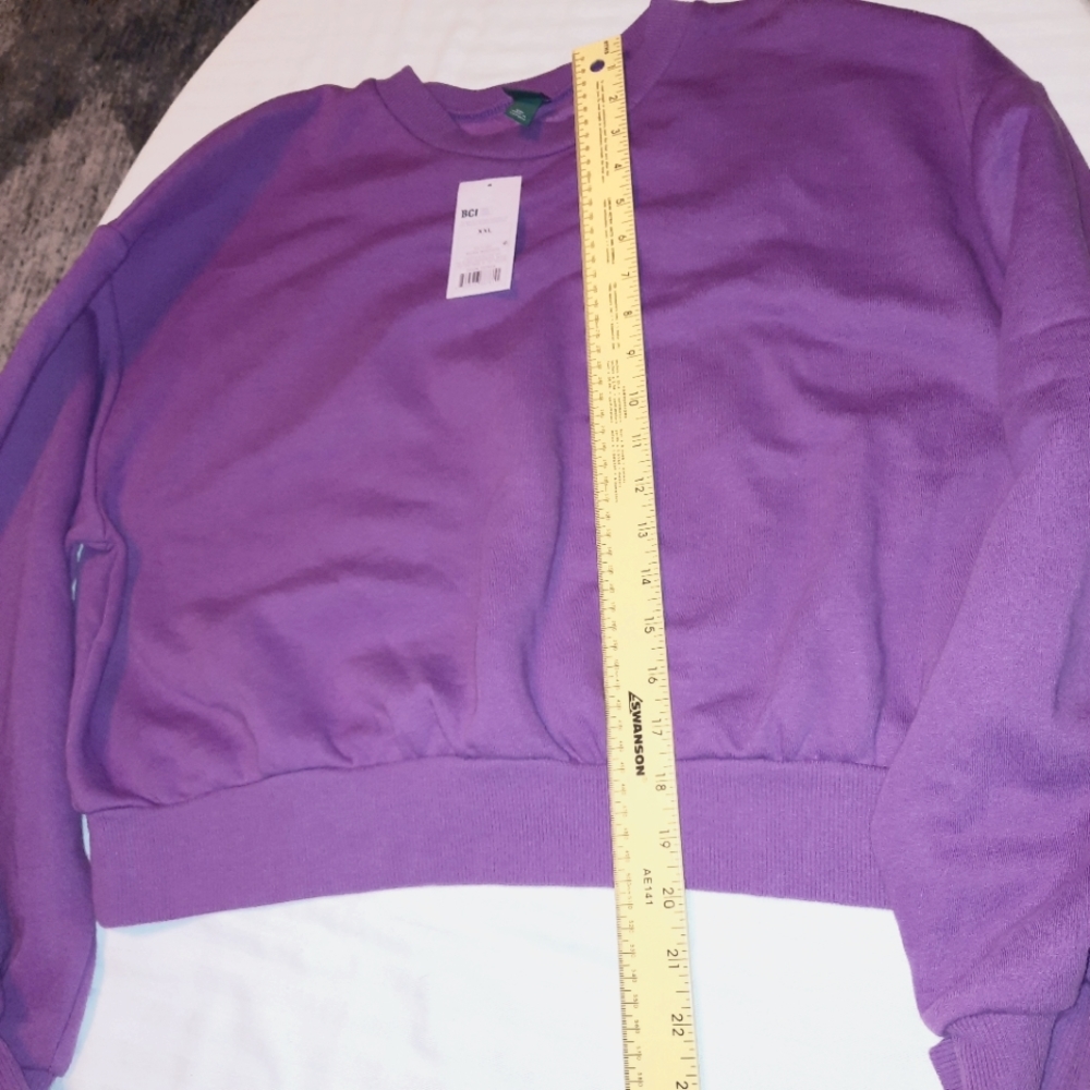 Crewneck Womens Sweat Shirt - Picture 8 of 10